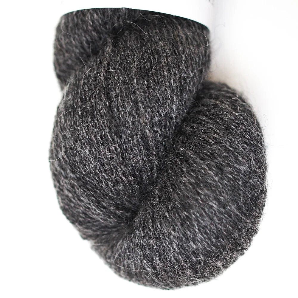 Dansk Pelsuld 8/2 - farve 02 MØRK GRÅ