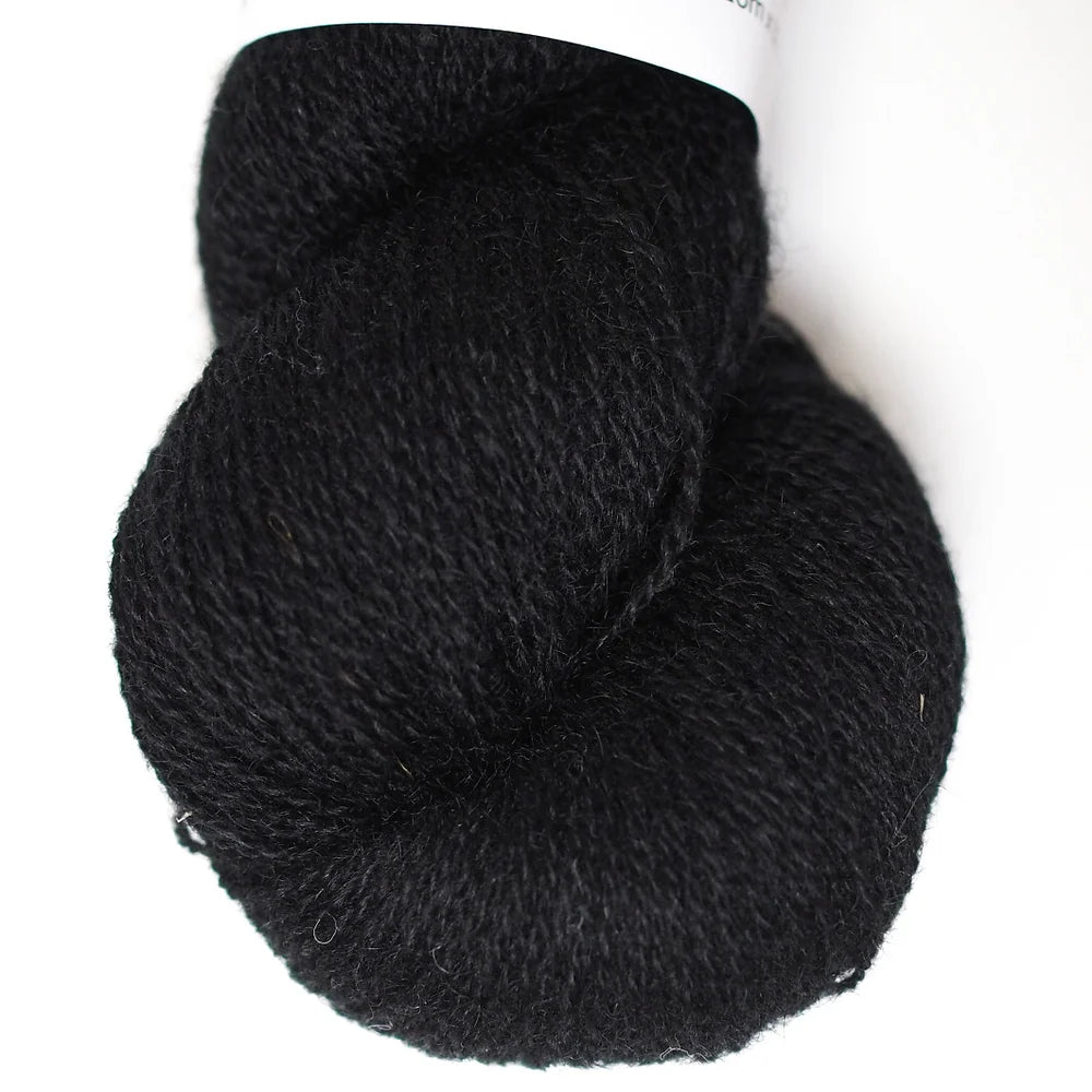 Dansk Pelsuld 8/2 - farve 29 SORT