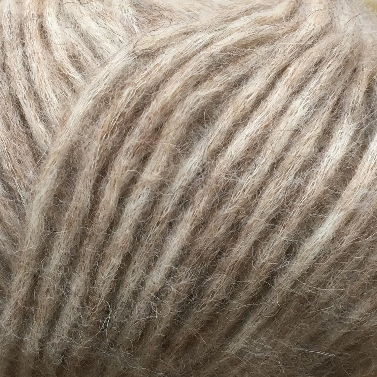 Snefnug - farve 7315 GRÅBEIGE