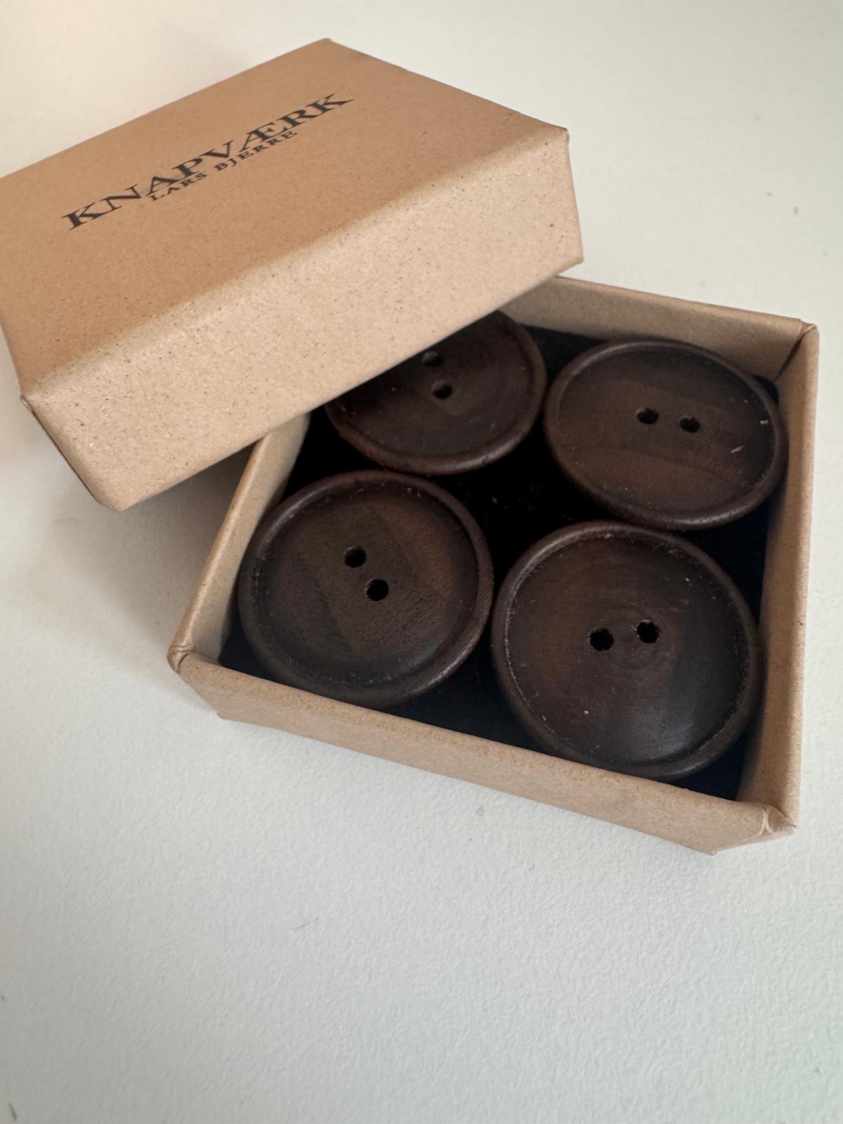 Runde knapper fra Knapværk, 22 mm, VALNØD, 2 stk