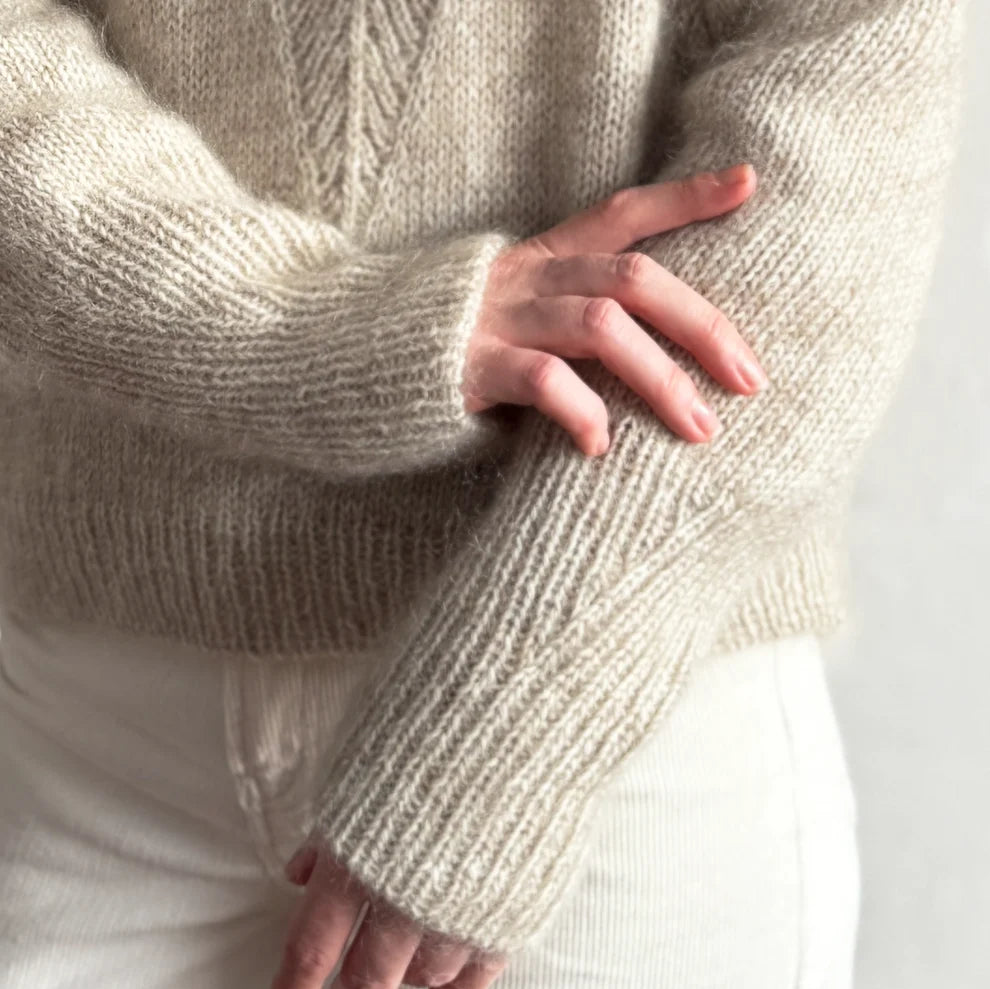 Arrow Sweater garnkit [Saga/Alva/Tilia]