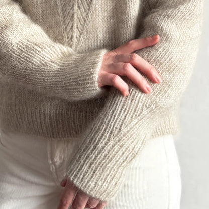 Arrow Sweater garnkit [Saga/Alva/Tilia]