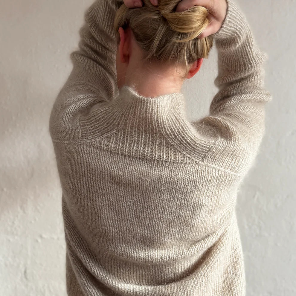 Arrow Sweater garnkit [Saga/Alva/Tilia]