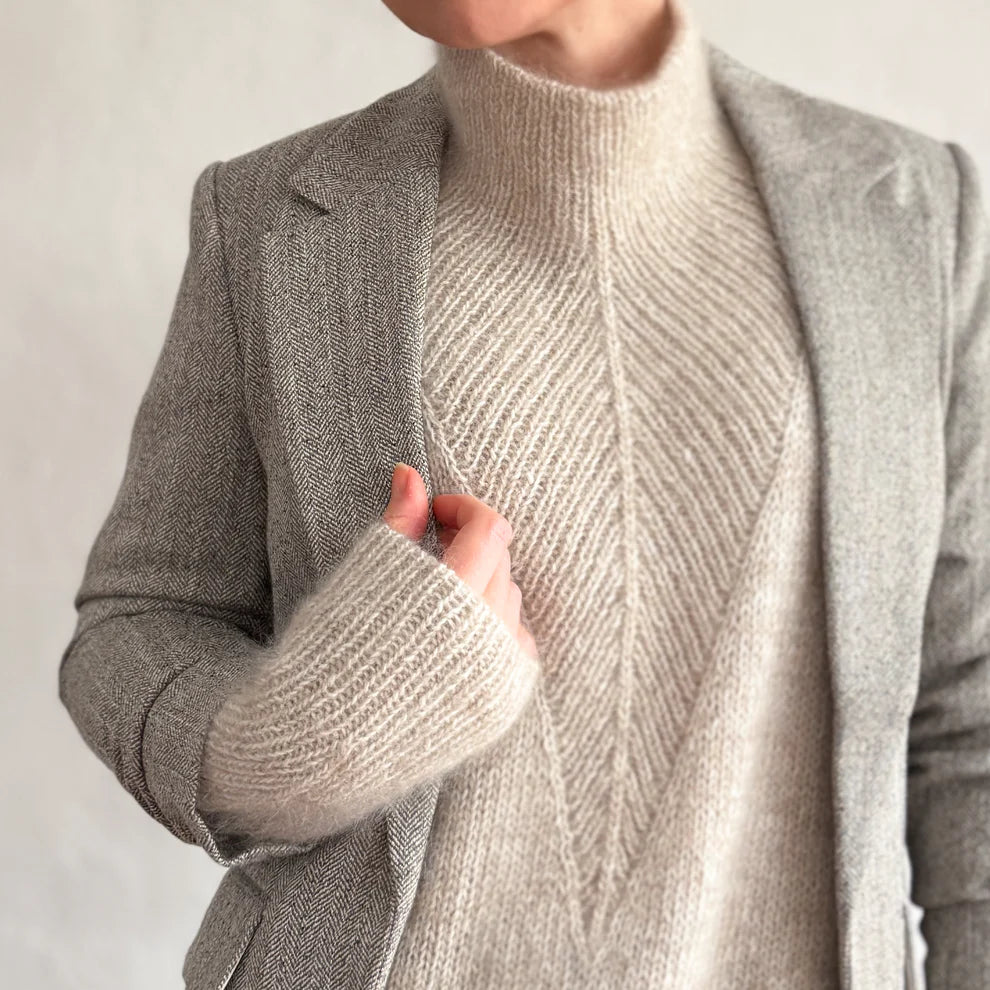 Arrow Sweater garnkit [Saga/Alva/Tilia]