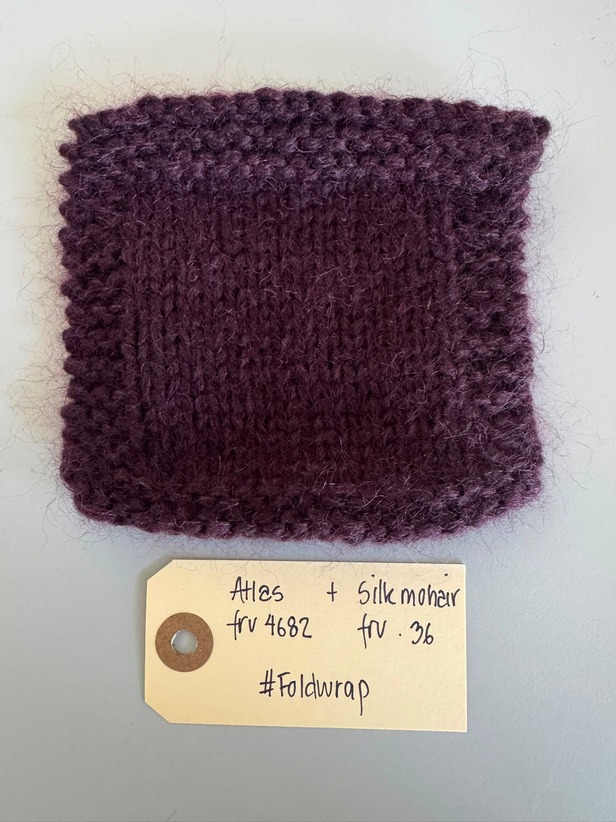 Fold Wrap garnkit [Atlas/Isager Silk mohair]