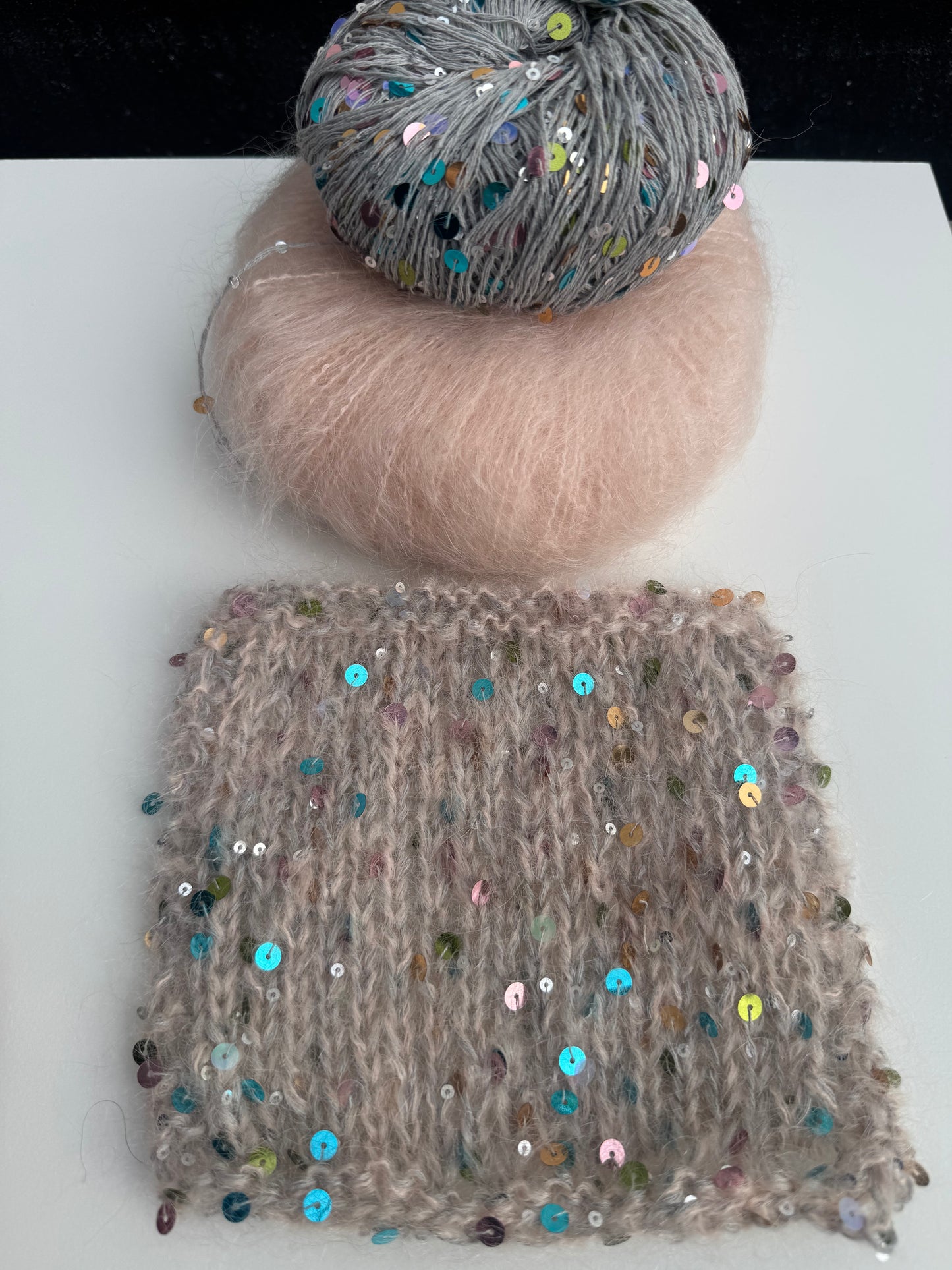 Kit Rookie sweater - lys rosa med unicorn Paljett