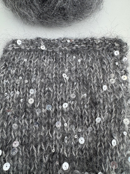 Kit Rookie sweater - Dark Grey med grå Paljett