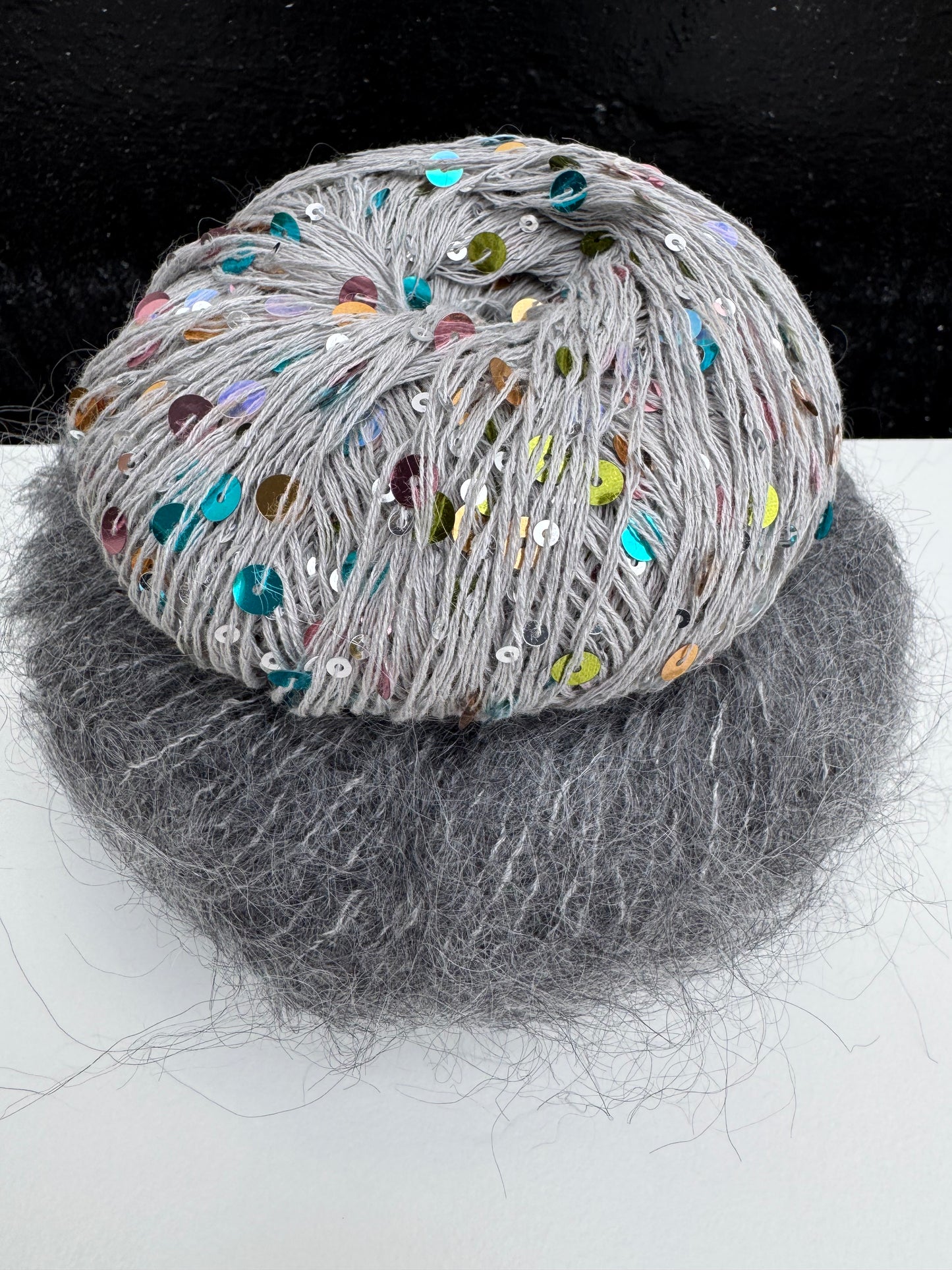 Kit Rookie sweater - Grå med Unicorn Paljett