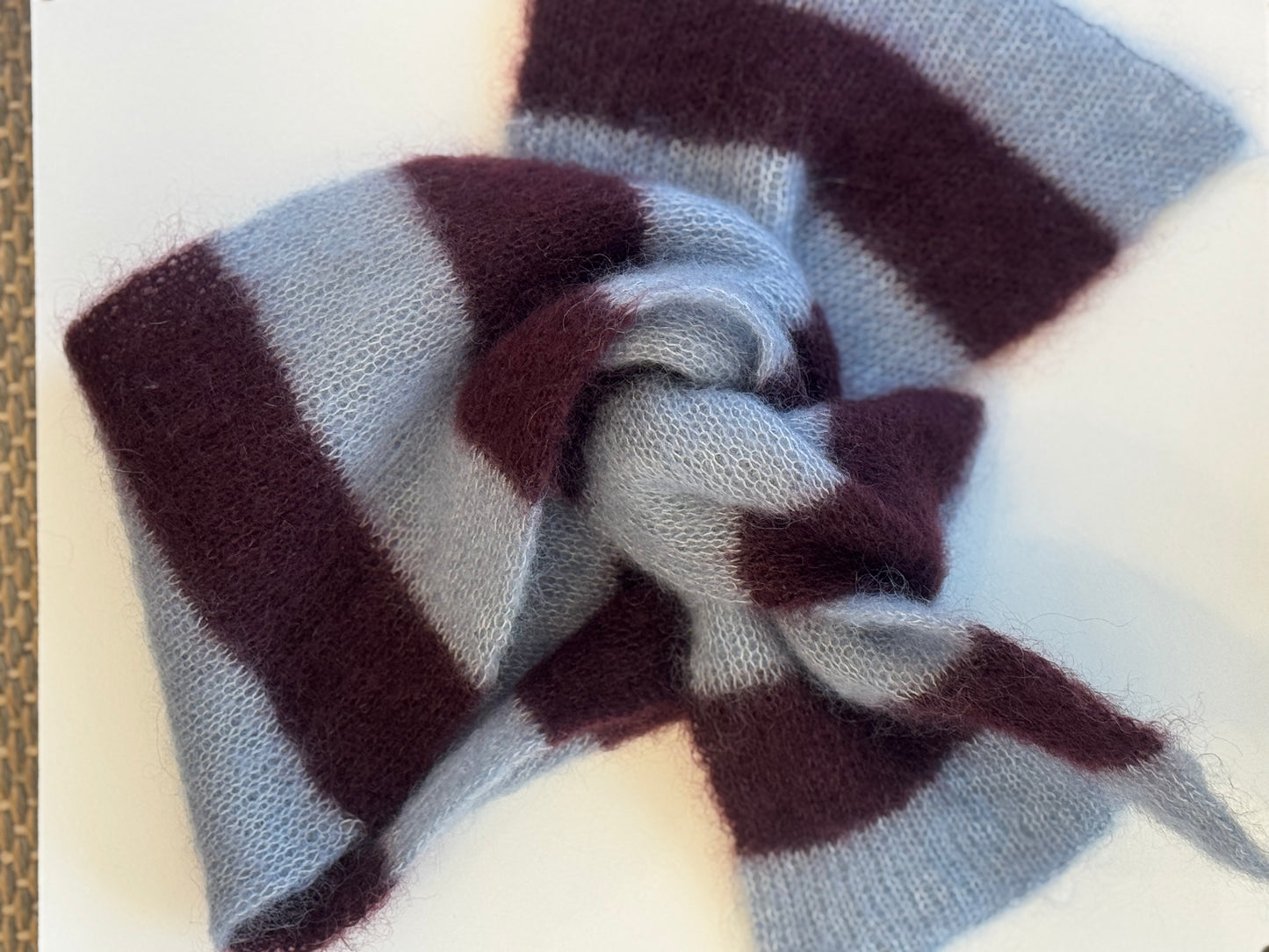 Kit Mimis Tørklæde - bordeaux og lyseblå
