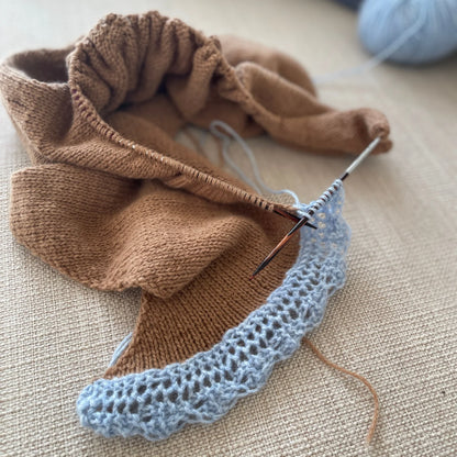 Lucy Lace Scarf garnkit [Sandnes Cashmere]
