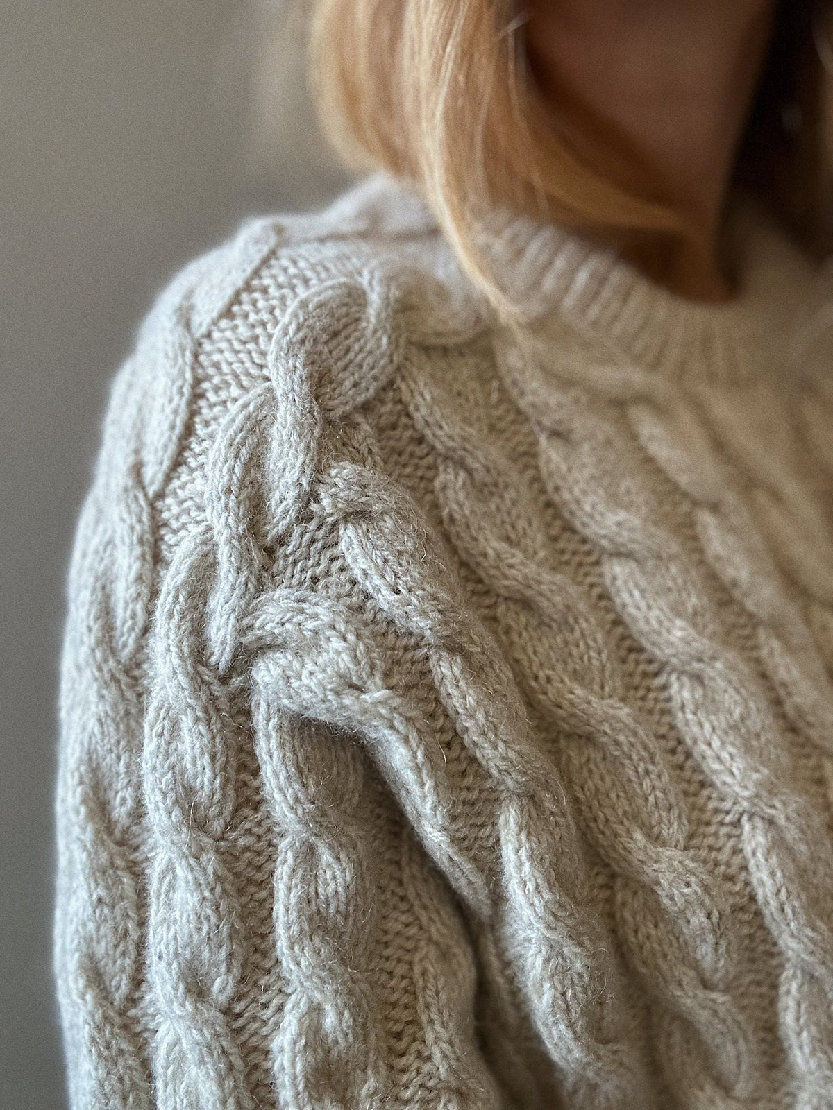 Sweater No. 29 garnkit [Isager Jensen/Isager Silk mohair]