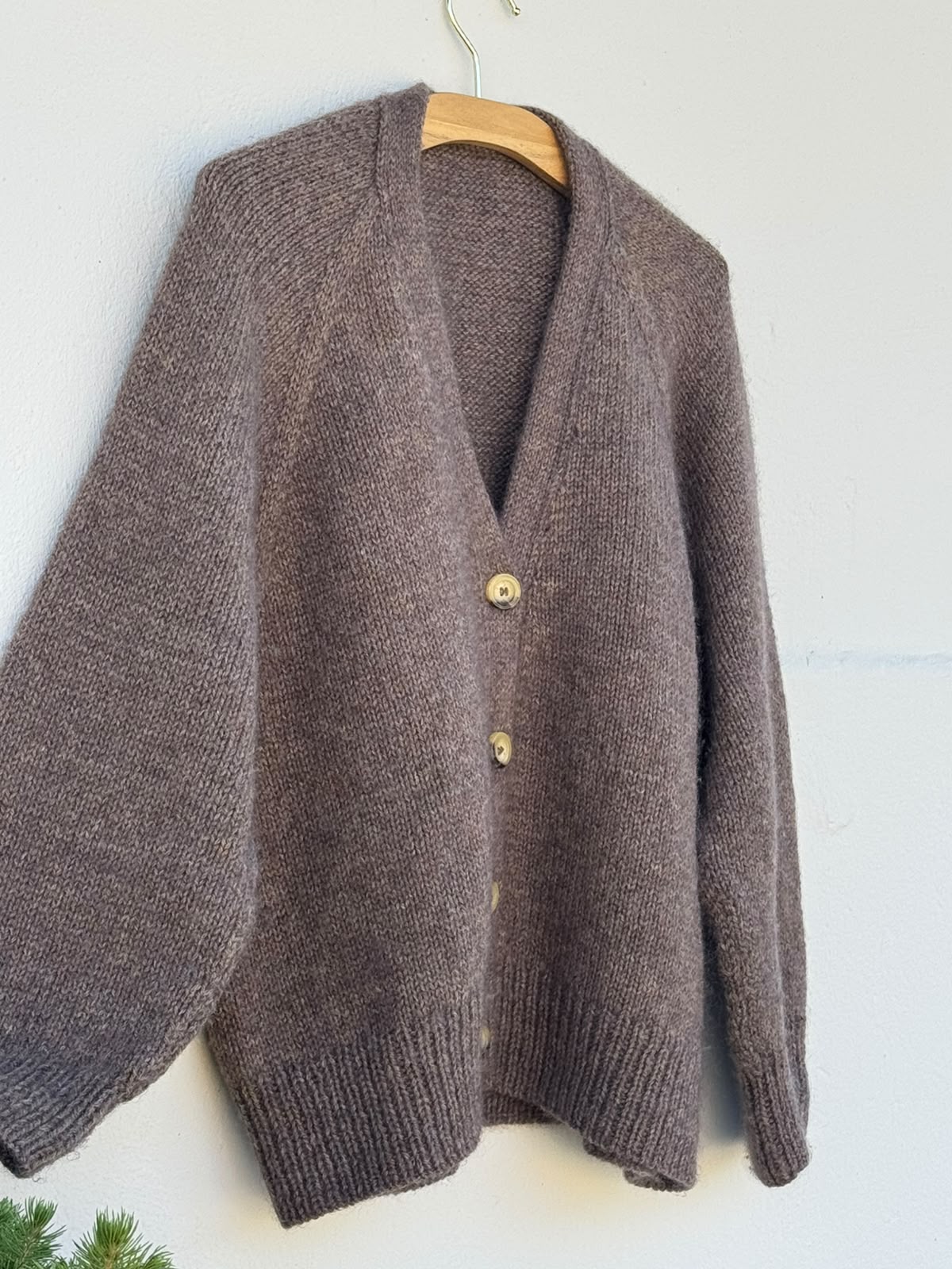 Champagne Cardigan garnkit [Isager Jensen/Isager Silk mohair]