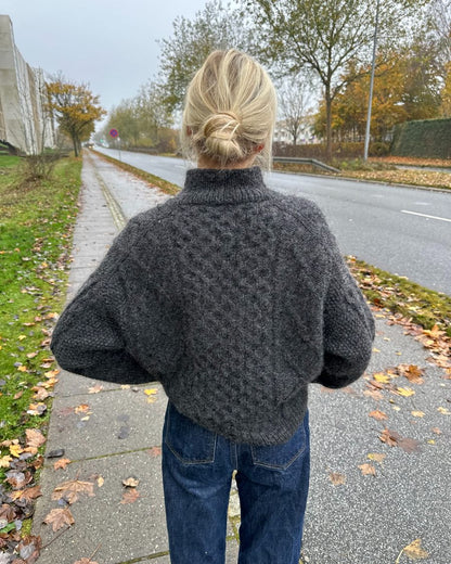 Dagmar Sweater garnkit [Hjelholt Triple]