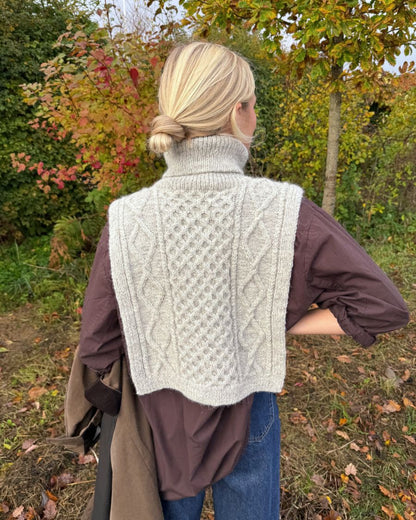Dagmar Neck garnkit [Atlas]