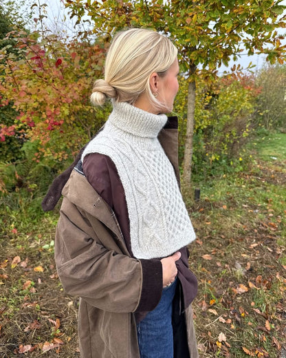 Dagmar Neck garnkit [Atlas]