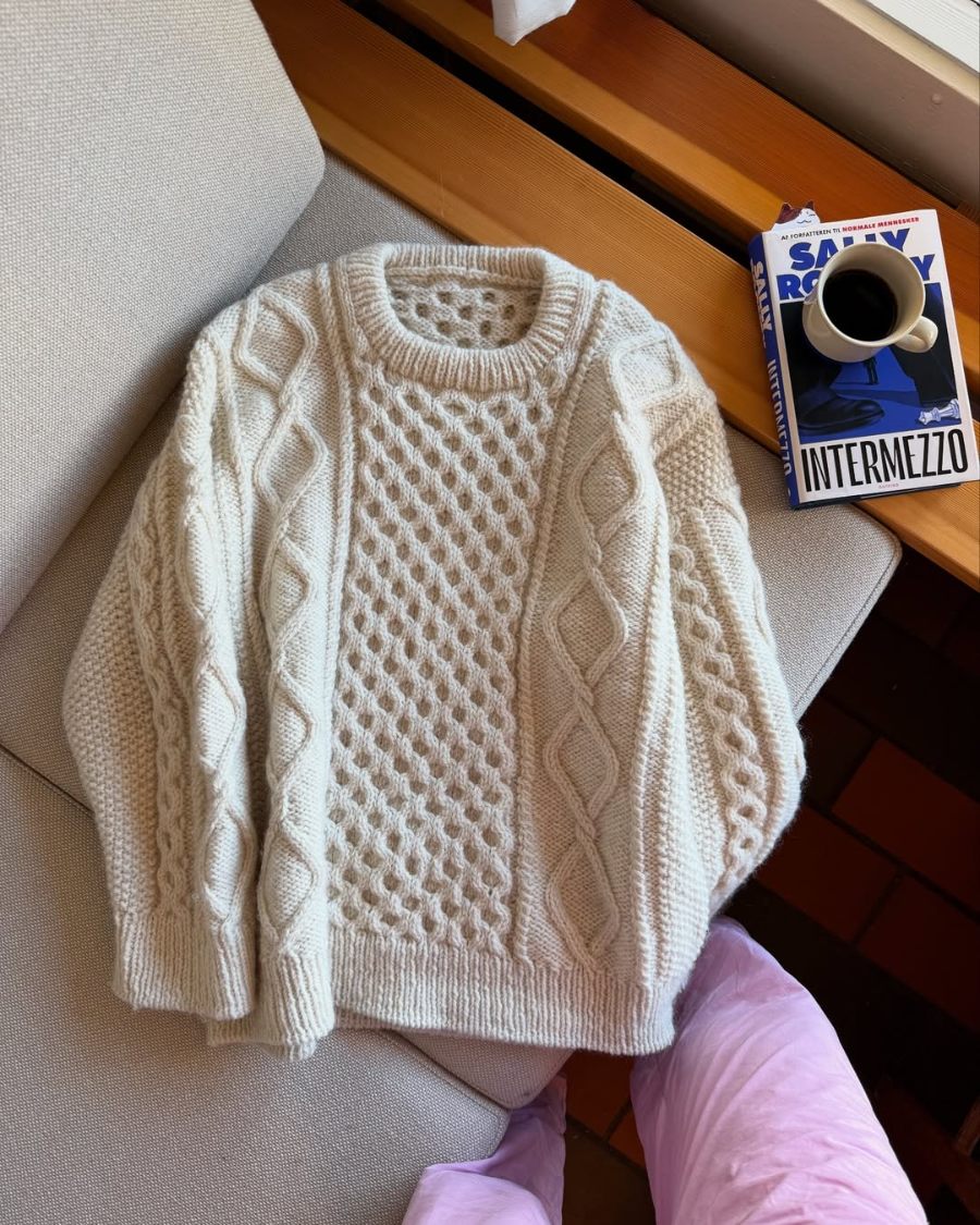 Dagmar Sweater garnkit [Hjelholt Triple]