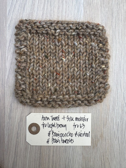 Bawi Poncho garnkit - ensfarvet [Aran tweed/Isager Silk mohair]