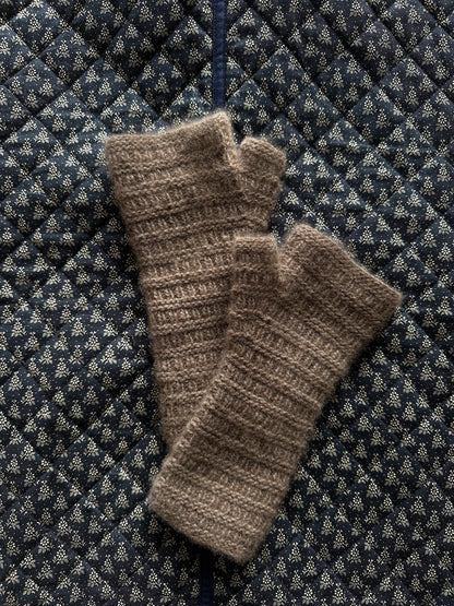 Gloves no. 1 garnkit [Cardiff Cashmere Classic]