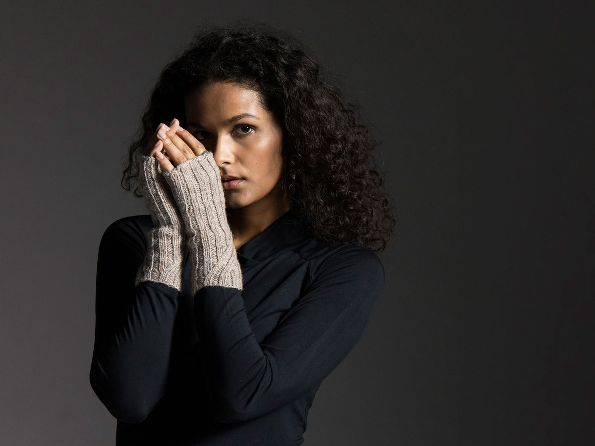 Kirstine gloves garnkit [Mashdale]