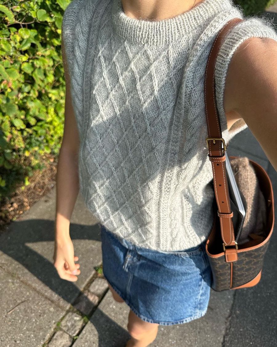 Moby Slipover garnkit [Tynn Peer Gynt/Isager Silk mohair]