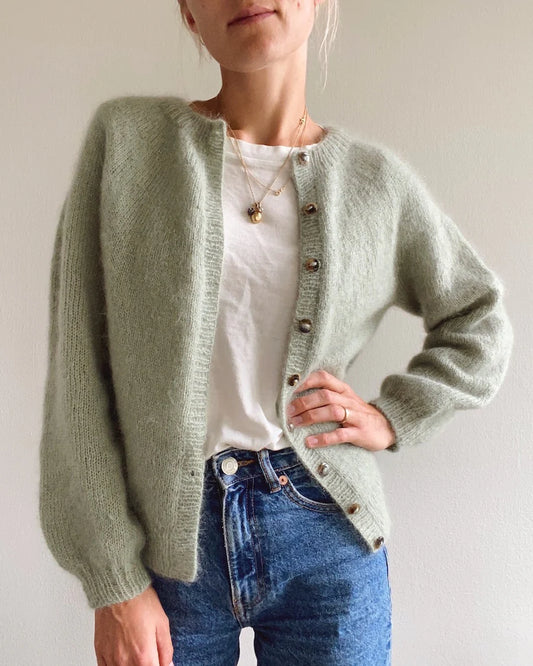 Novice Cardigan garnpakke  - vælg farve [Luksus i Prime]
