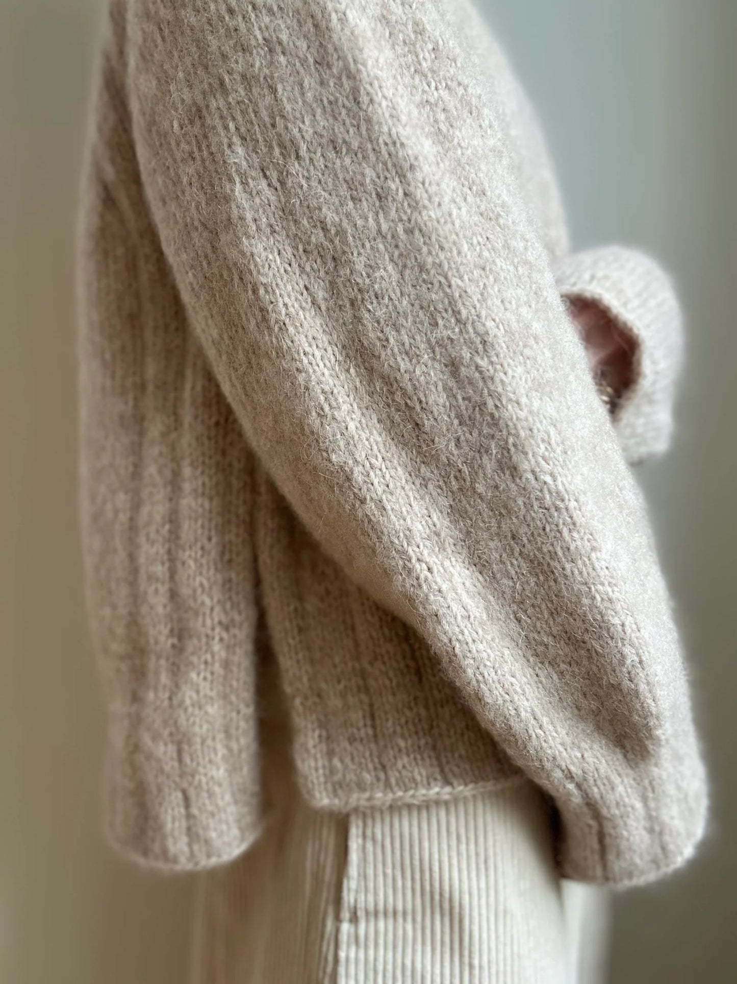 Sweater no. 33 garnkit [Soft/Silk mohair]